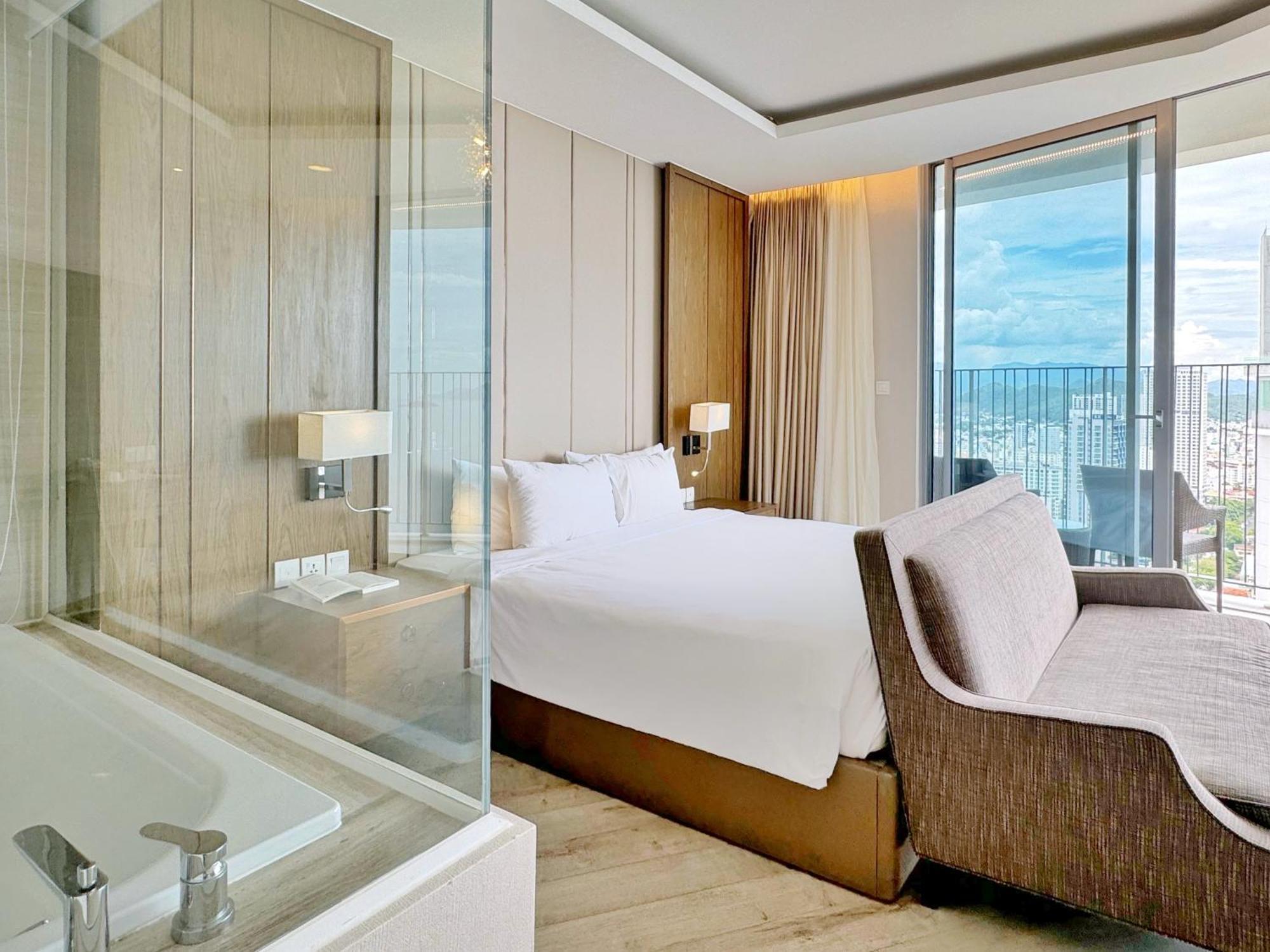 Wise Stay Panorama Condotel Нячанг Екстер'єр фото