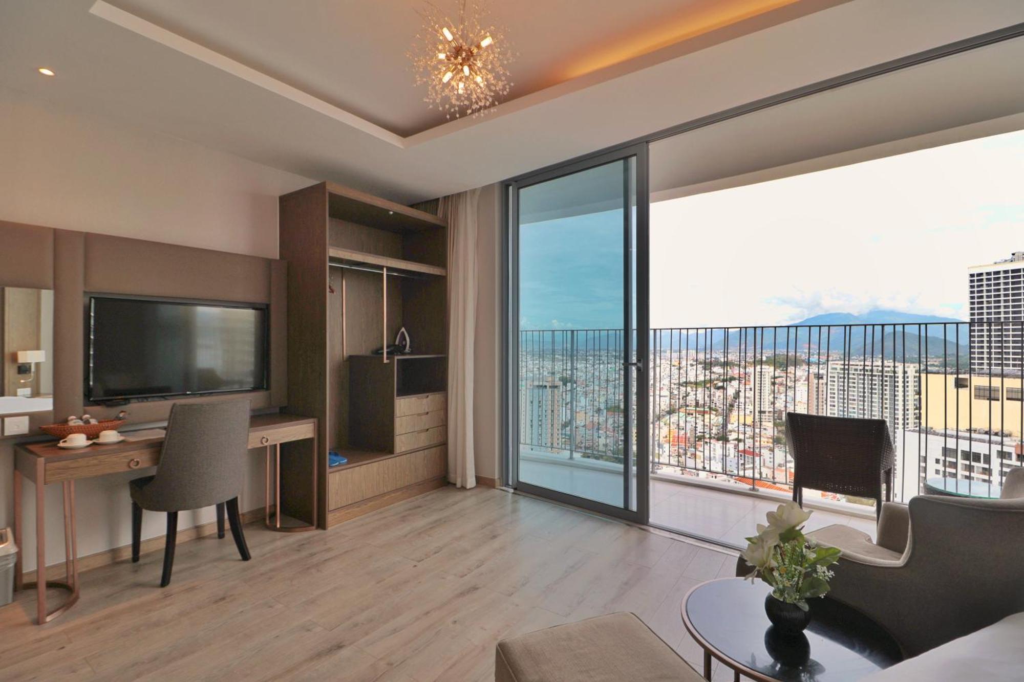 Wise Stay Panorama Condotel Нячанг Екстер'єр фото